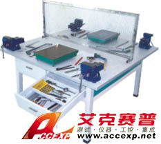 HY-901B型 鉗工實訓成套設備（4座/桌）