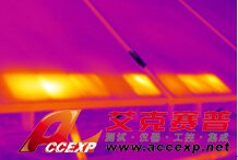 德圖紅外熱像儀用于檢測太陽能發電板運行狀況